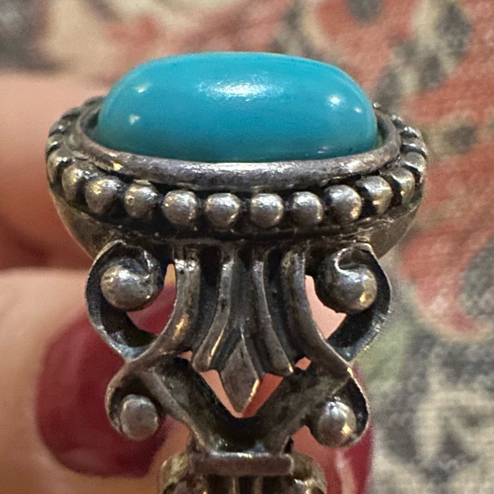Avon Turquoise and Silver Statement Vintage Ring - Picture 3 of 6